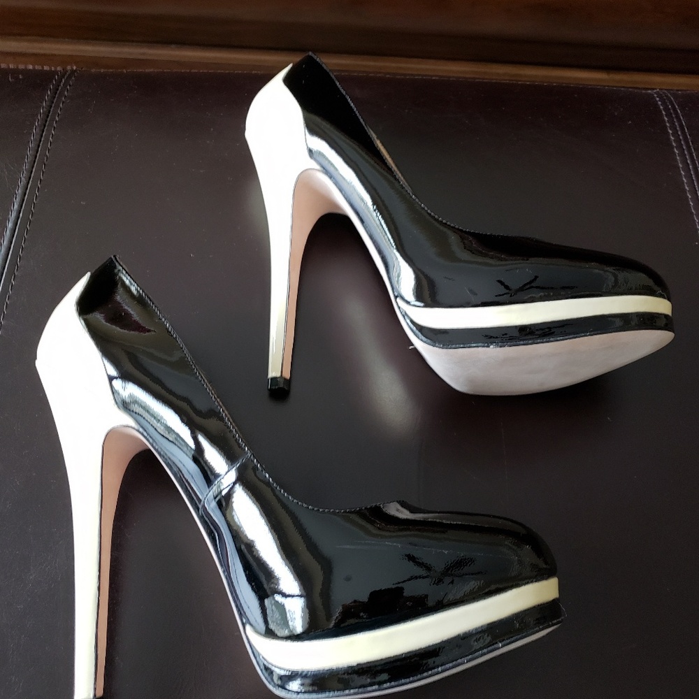 Dolce Vita shoes